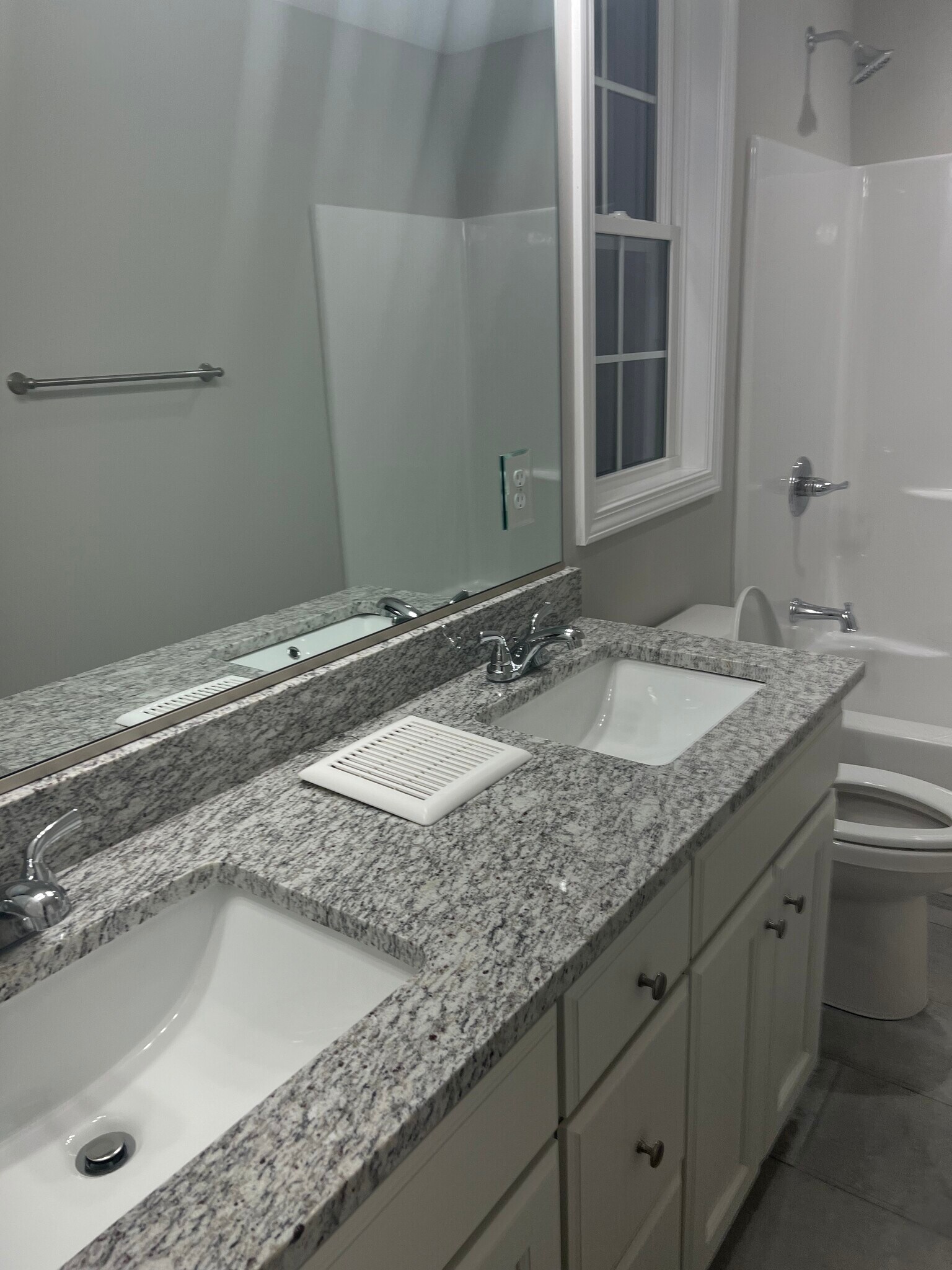 Building Photo - 1451 Harding St