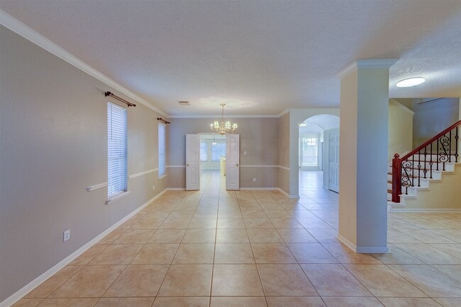 Building Photo - 2610 Ledgebrook Ln
