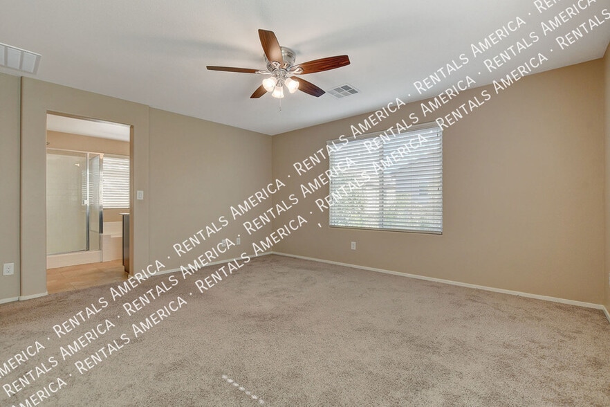 Building Photo - 7463 Earnshaw Ave