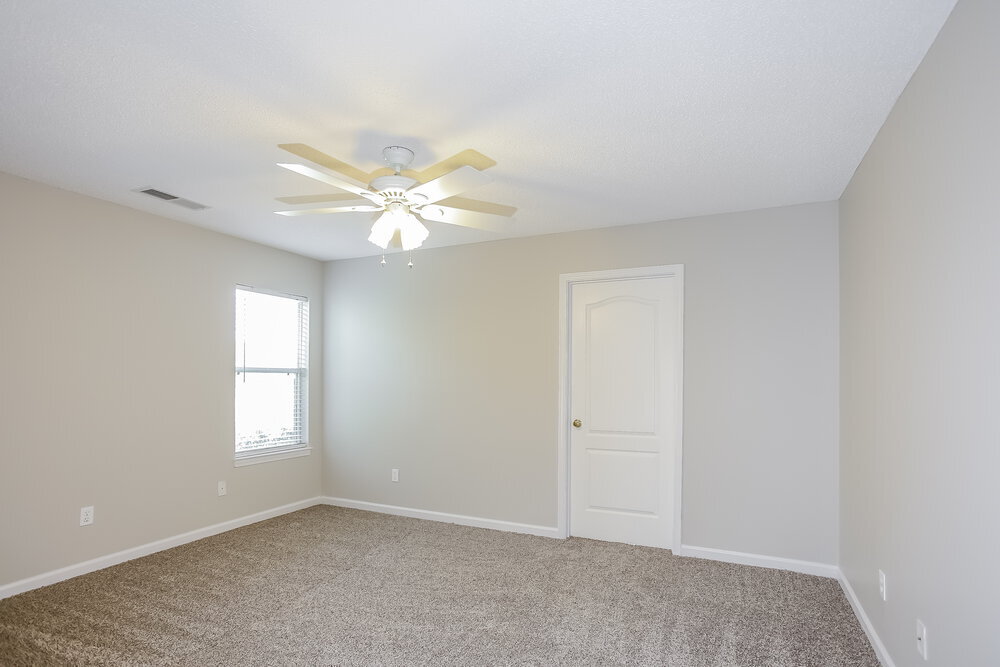 Building Photo - 6399 Sandbourne W