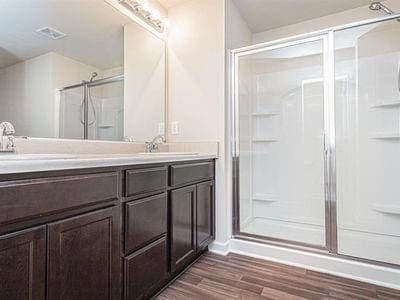 Building Photo - 145 Townview Dr