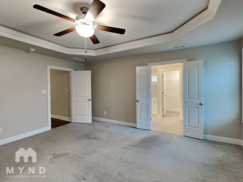 Building Photo - 1029 Airedale Trail