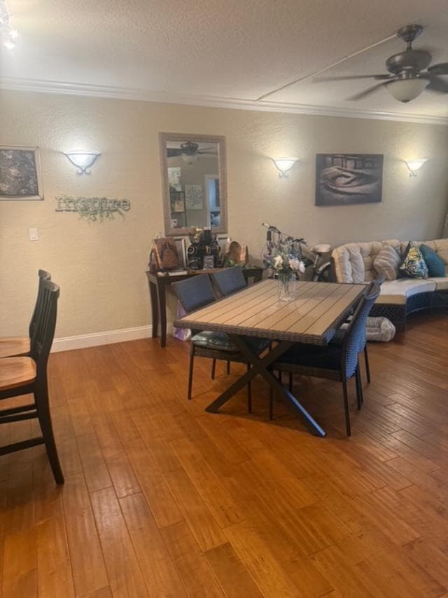 Building Photo - 1400 NE 57th Ct