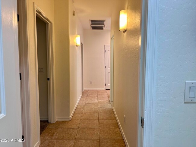 Building Photo - 4324 S Fireside Trail