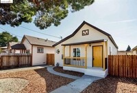 Building Photo - 106 Chanslor Ave