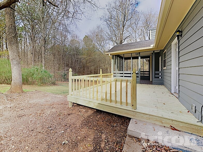 Building Photo - 110 Springvalley Way