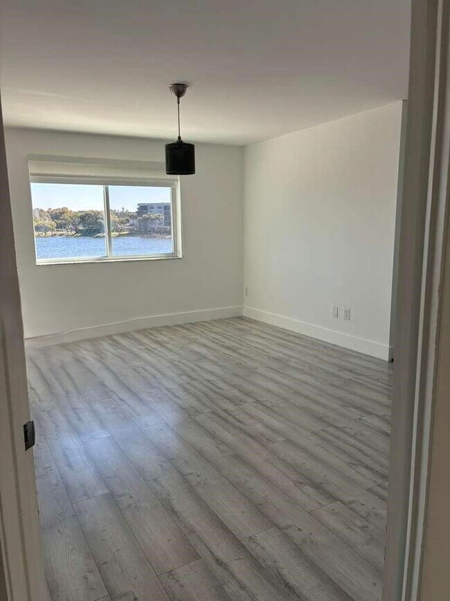 Building Photo - 11705 NW 12th St