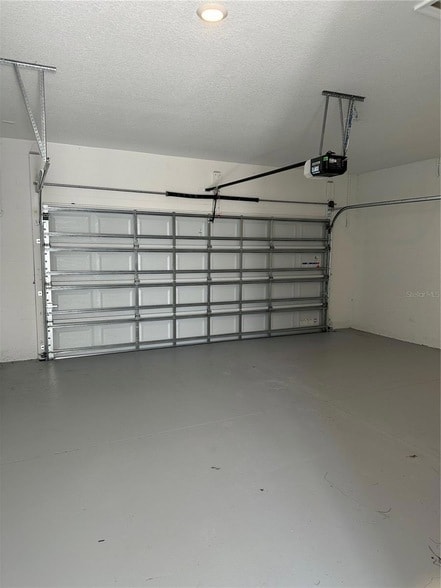 Building Photo - 2525 Relaxing Ln