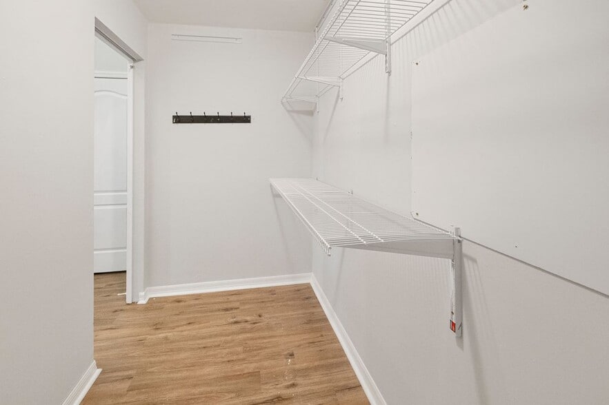 Building Photo - 6879 Pentland Way