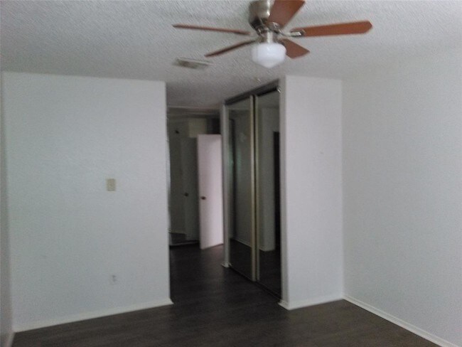Building Photo - 12208 Copper Tree Pvt Ln