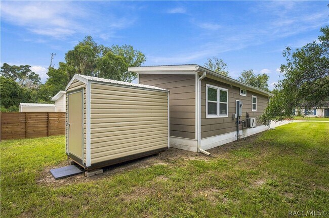 Building Photo - 9306 E Sycamore Pl