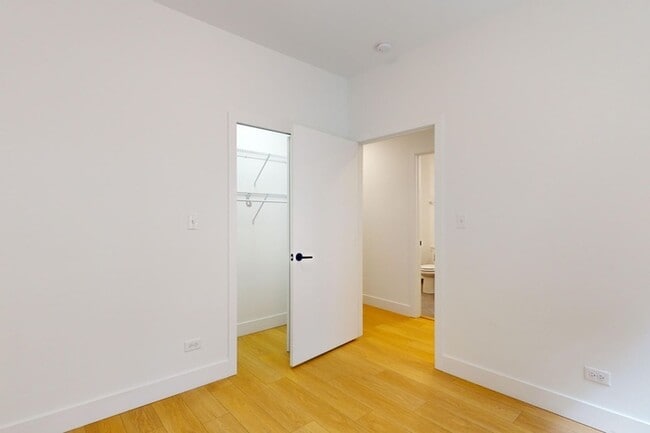 Floorplan - 5339-5345 S. Woodlawn Avenue