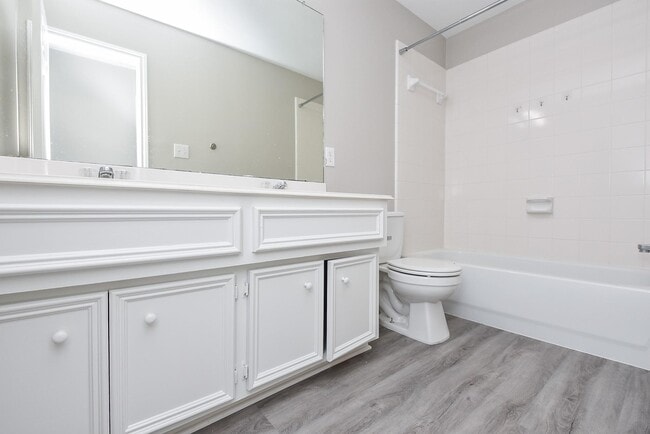 Building Photo - 3935 Carters Lake Dr