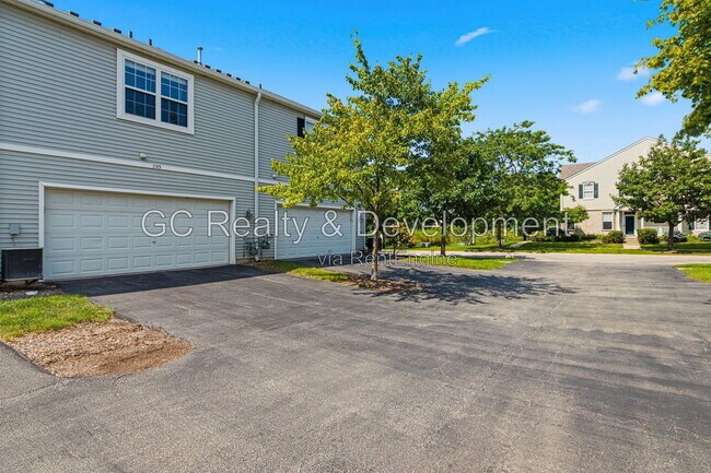 Building Photo - 203 Springbrook Trail S
