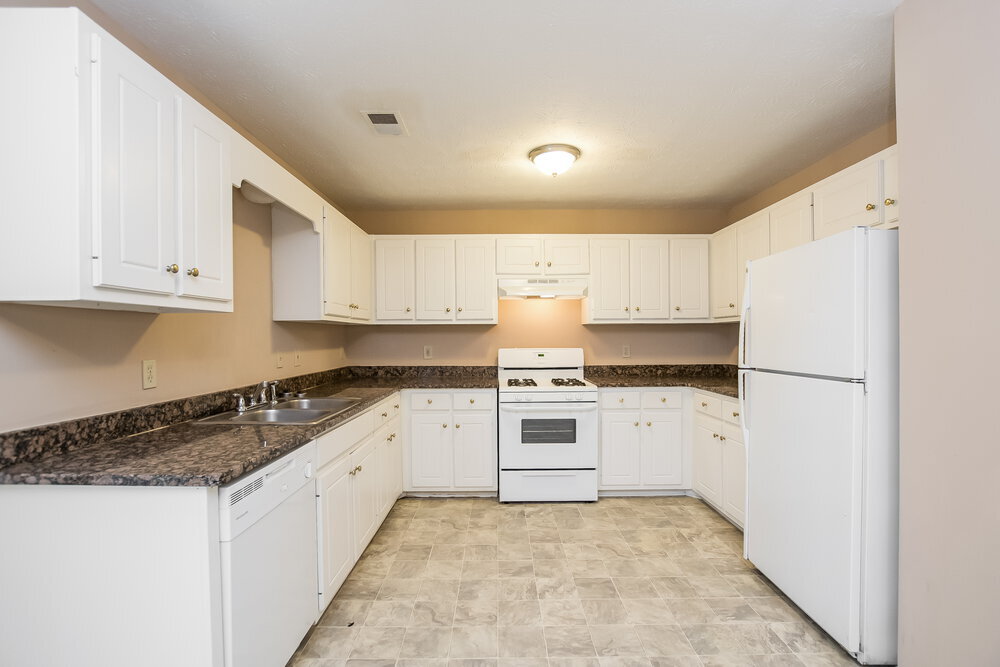 Building Photo - 350 Anna Ave