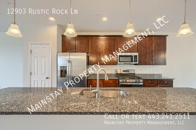 Building Photo - 12903 Rustic Rock Ln