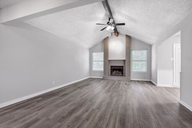 Building Photo - 3505 S Carolina Dr