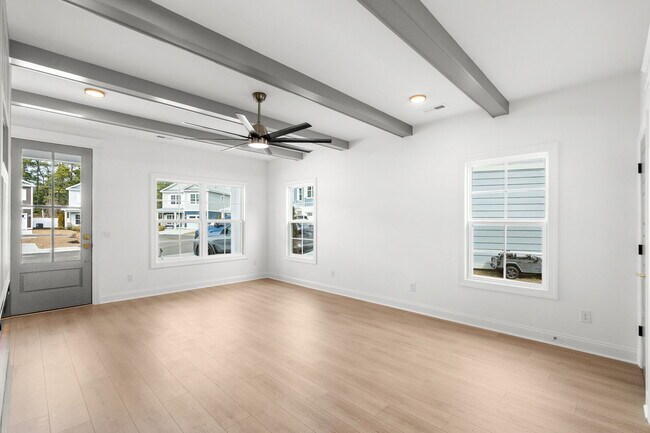 Building Photo - 113 ARBOR RIDGE CIR