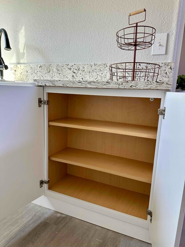 Building Photo - 357 E Putnam Ave