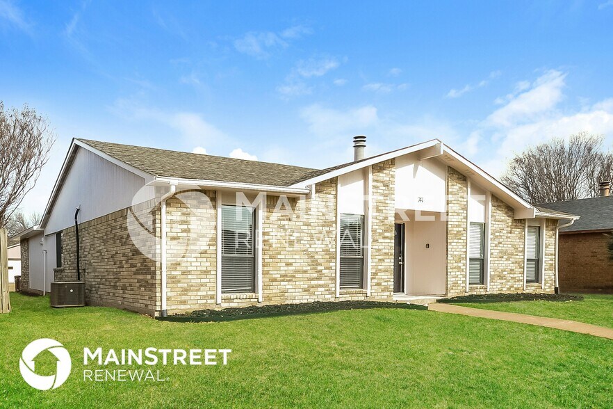 Building Photo - 741 Cambridge Dr