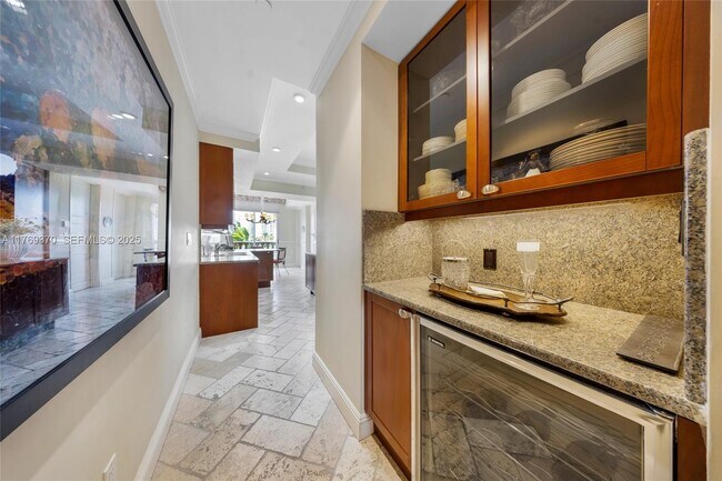 Building Photo - 19925 NE 39th Pl