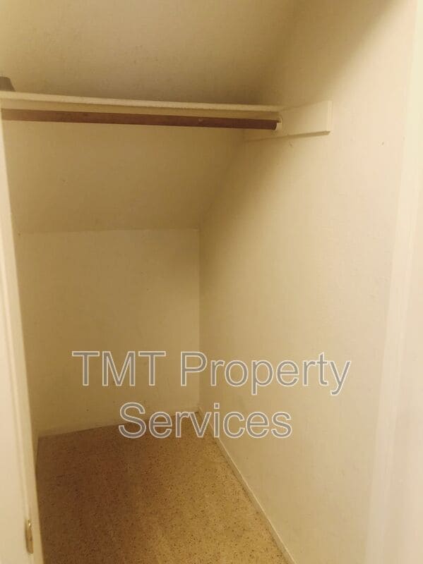 Building Photo - 169 Pierpoint Cir