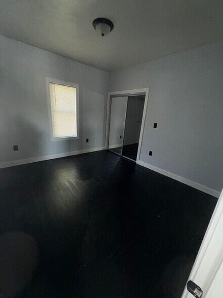 Building Photo - 615 N Montello St