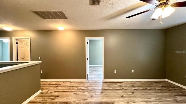 Building Photo - 338 Sand Ridge Dr