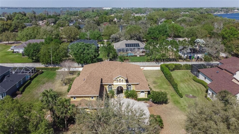 Building Photo - 2656 Wyndsor Oaks Way