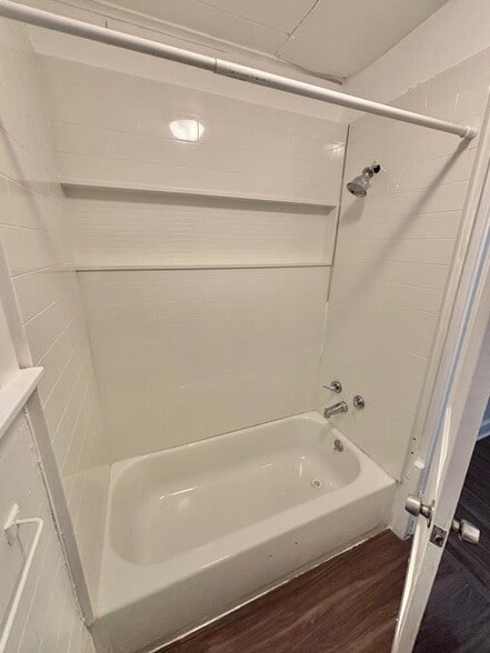 Building Photo - 700 W Dominick St