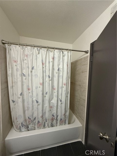 Building Photo - 24316 Sylvan Glen Rd