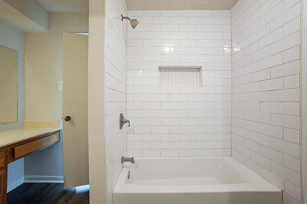 Building Photo - 14651 Via Del Norte Dr