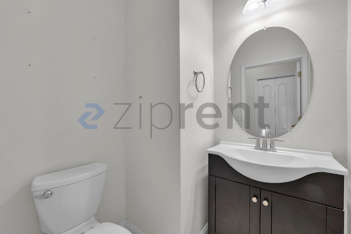 Building Photo - 9309 Stone River Pl