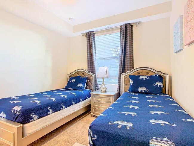 Building Photo - 4784 Clock Tower Dr