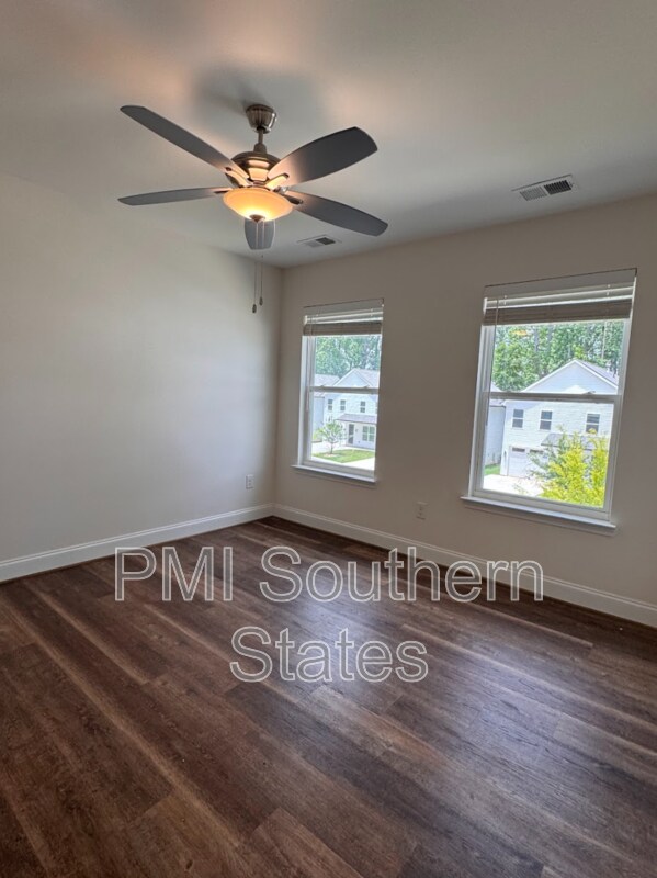 Building Photo - 301 Clarus Crk Wy