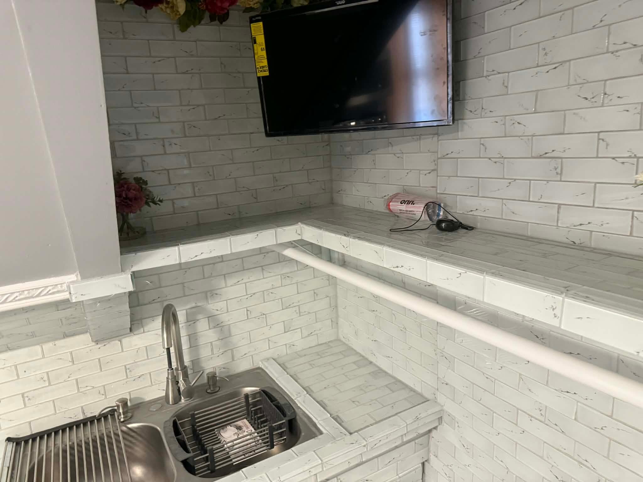 Building Photo - 42 Gage St