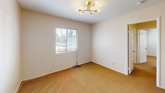 Building Photo - Stunning Cul-de-Sac 3/2.5 two story Rental Home in North Fontana's Village of Heritage!
