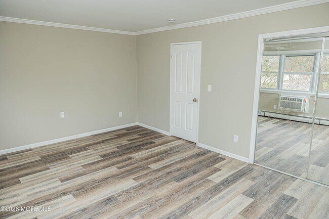 Building Photo - 18 Windsor Terrace