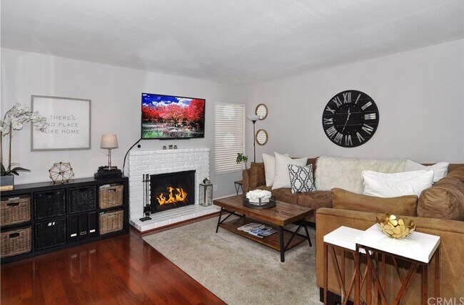 Building Photo - 1270 Cabrillo Park Dr