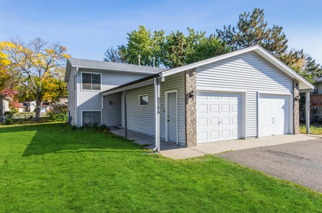 Building Photo - 8246 Douglas Cir N