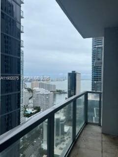 Building Photo - 1050 Brickell Ave