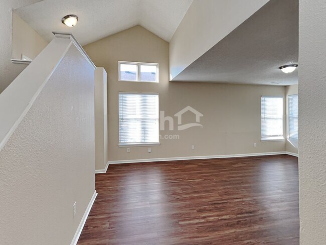 Building Photo - 4708 Whitview Ln