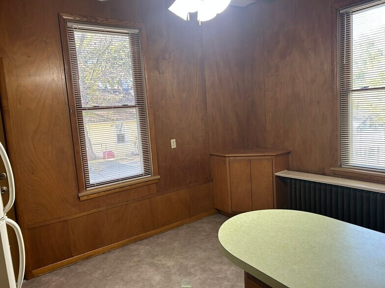 Building Photo - 1131 Jessie St