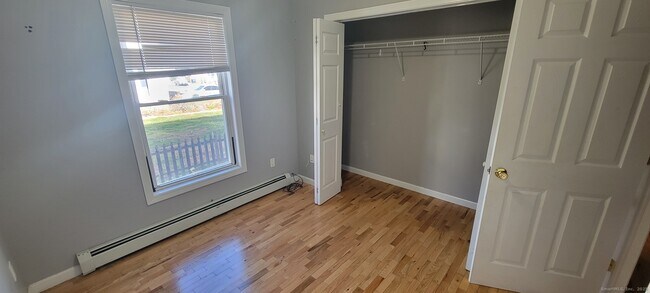 Building Photo - 18 Montgomery St