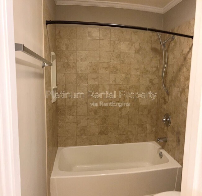 Building Photo - 110 Countryside Pl