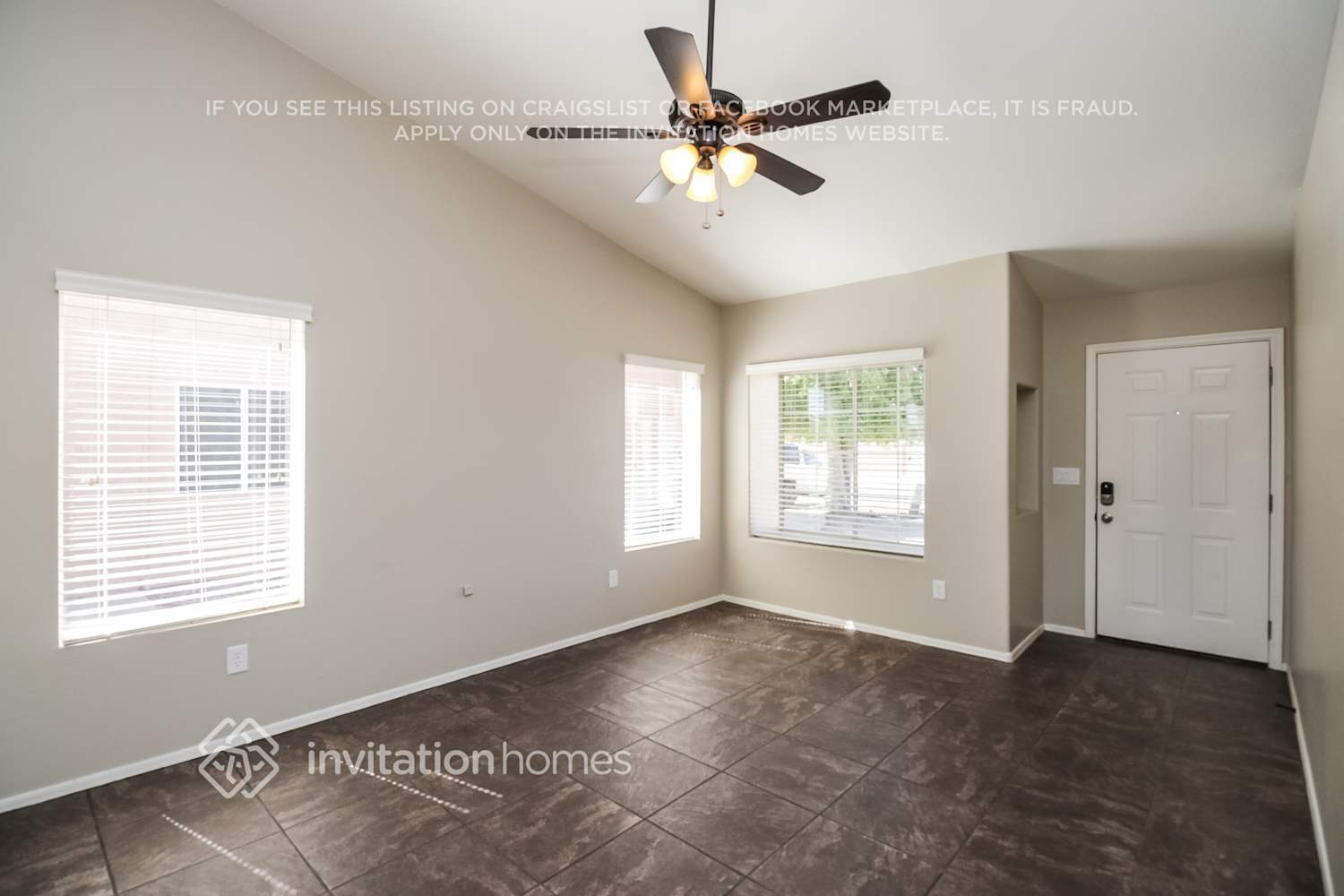 Building Photo - 2345 S Ananea
