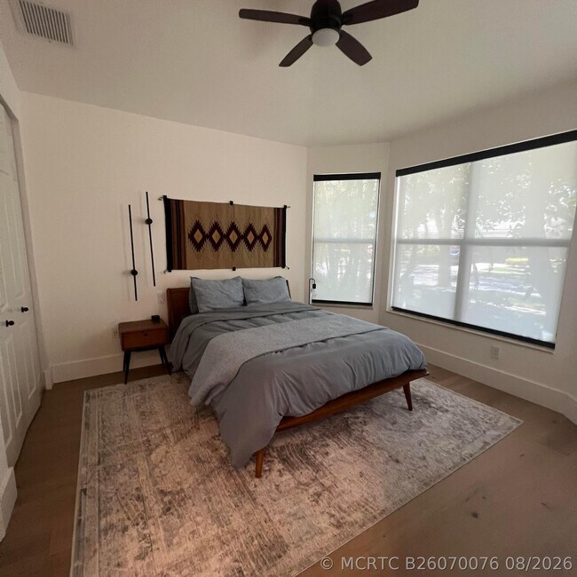Building Photo - 19305 Skyridge Cir