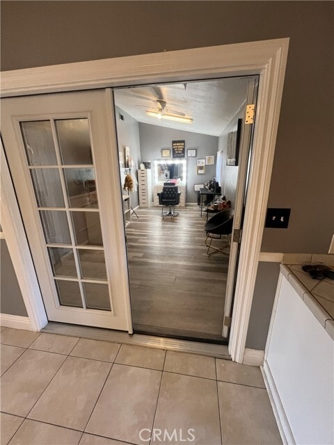 Building Photo - 940 Leslie Dr