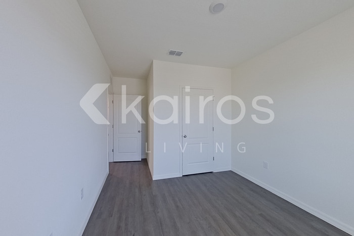 Building Photo - 32150 Katelin Cir