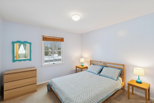 Building Photo - 5125 Main Bayview Rd